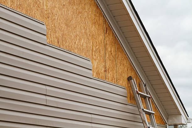 Professional Fiber Cement Siding technician working in Mount Perry, OH